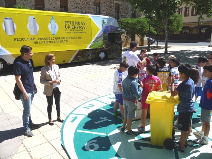 Puertollano asume el reto de aumentar el 10% los envases en el contenedor amarillo