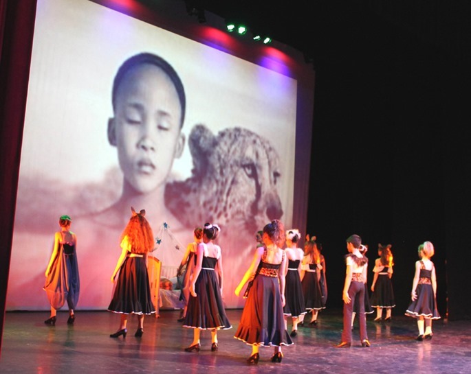La danza por la integración con el Conservatorio Profesional de danza de Puertollano y Caixabank
