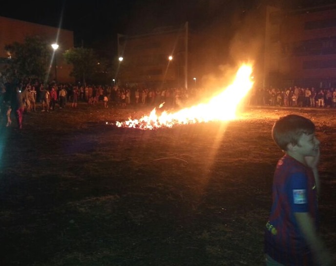 La barriada puertollanense de Fraternidad iniciar&aacute; sus fiestas el 23 de junio con la hoguera de San Juan