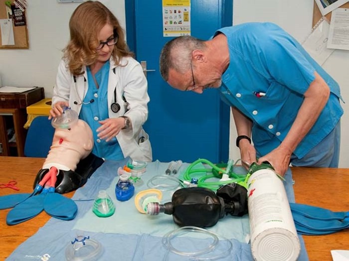 FOTONOTA SANIDAD. Curso manejo v&iacute;a a&eacute;rea HUGU