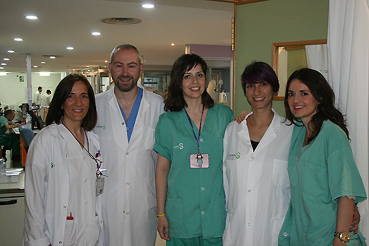 Grupo de enfermeros que están realizando la investigación