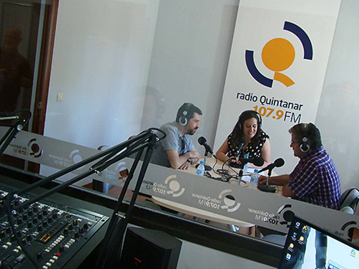 El alcalde, Juan carlos Navalón, ha sido entrevistado en la primera emisión