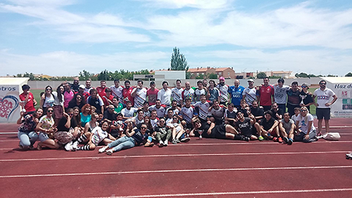 Foto de grupo de los participantes en la concentración