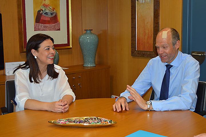 La alcaldesa de Ciudad Real, Pilar Zamora, se ha reunido con el director provincial de la Tesorería General de la Seguridad Social 