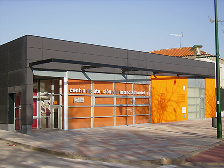 Edificio del C.A.I. de Manzanares