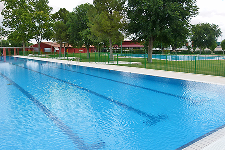 Las piscinas de Manzanares inician este viernes la temporada de verano