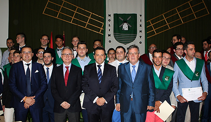 El alcalde de Campo de Cripyana, Antonio Lucas - Torres, anunció la medida en la clausura del curso de "Molino de Viento"