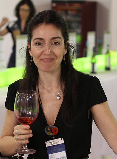 María Córdoba, asesora y experta en vino para el restaurante Arabeluj y la vinatería El Bermejal de Granada, ha asistido hoy a FENAVIN Contact
