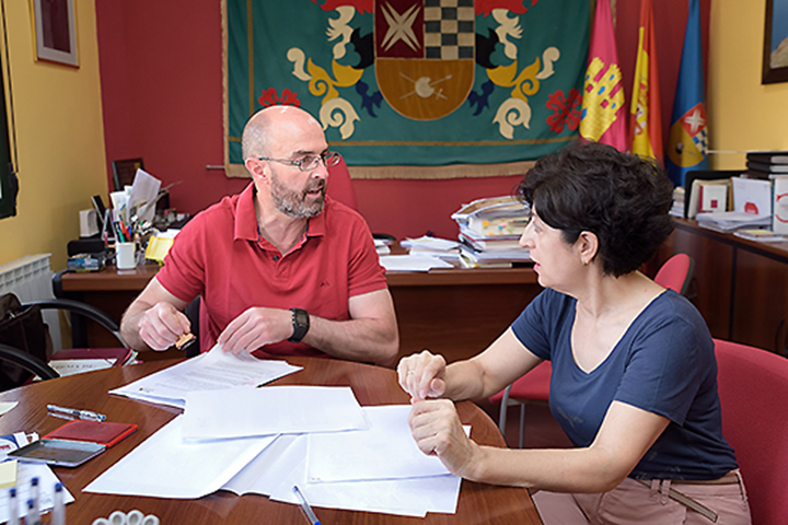 Un momento de la firma del convenio