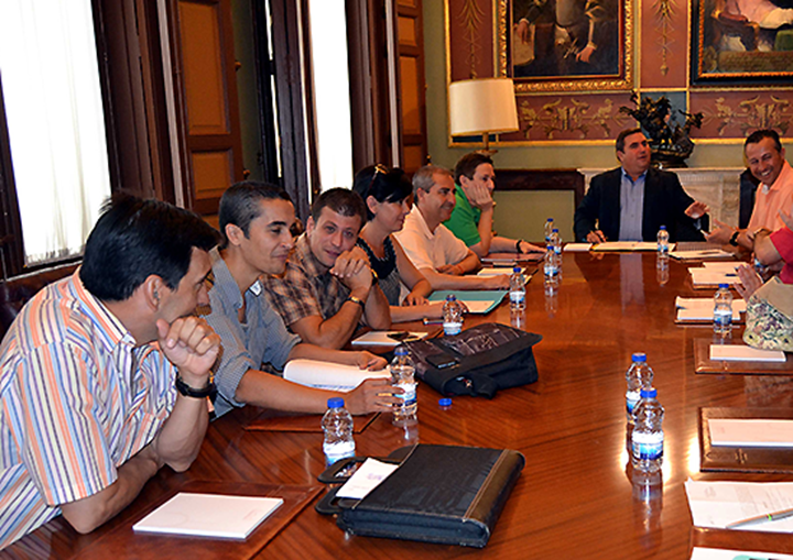 Reunión del consejo de administración de RSU