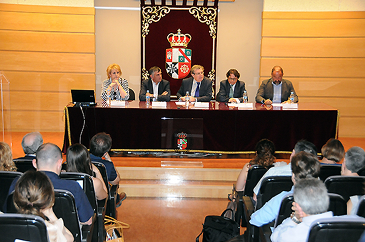 Un momento de la presentación de la jornada que se imparte en el campus de Cuenca