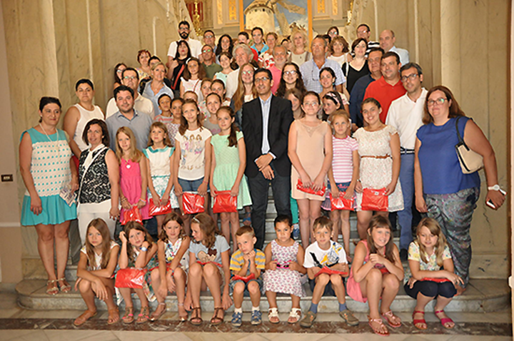 El presidente de la Diputación, José Manuel Caballero ha recibido a los niños en el palacio provincial