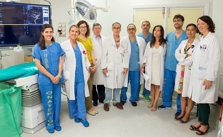 FOTONOTASANIDAD. Radiofrecuencia n&oacute;dulos tiroideos CHToledo