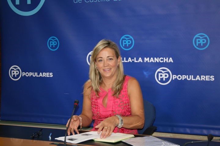 Lola Merino en rueda de prensa, 160816