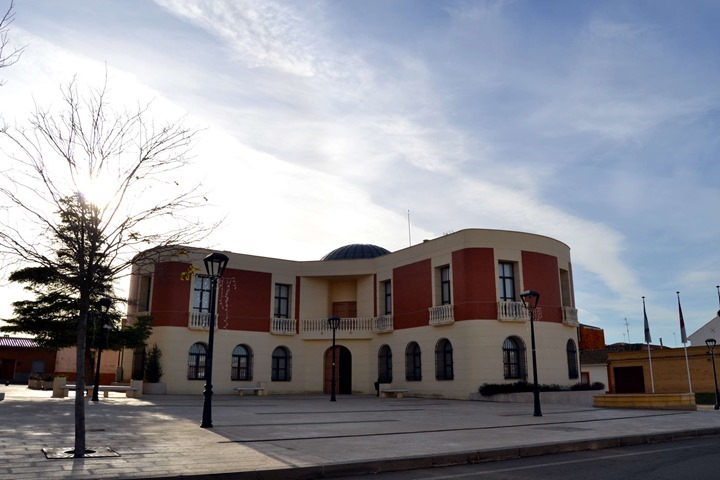 POBLETE_Ayuntamiento