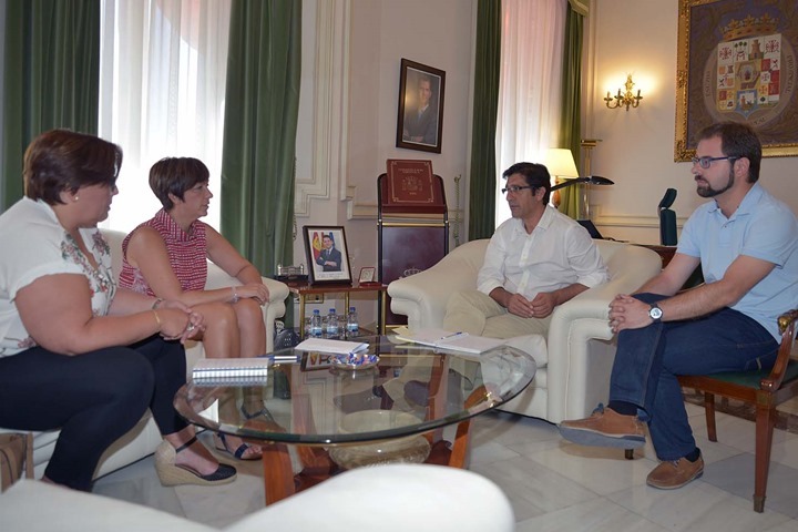 VISITA ALCALDESA ALCAZAR