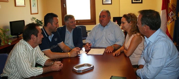 Reuni&oacute;n alcaldes Ciudad Real con el GPP-070916