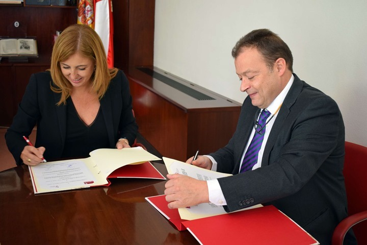COFCAM_Firma adenda convenio UCLM2