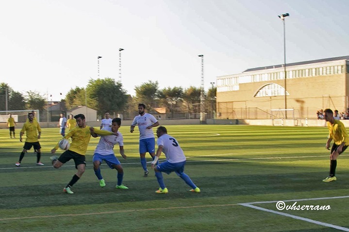 Los amarillos, dueños y señores de la pelota_FOTO VH Serrano