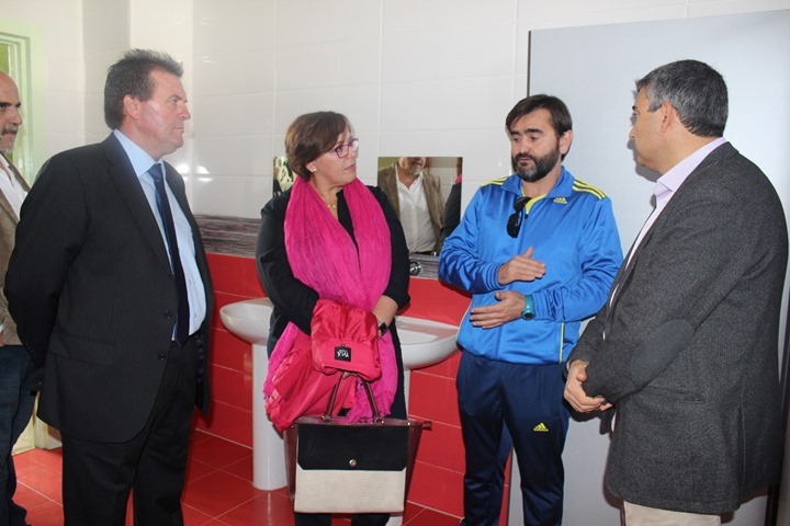 Carmen Olmedo en visita Colegio San Carlos del Valle 1