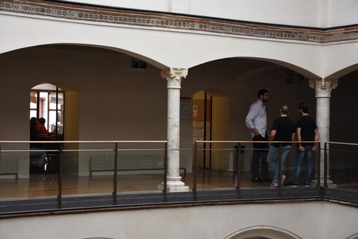 Facultad de Ciencias Jurídicas y Sociales