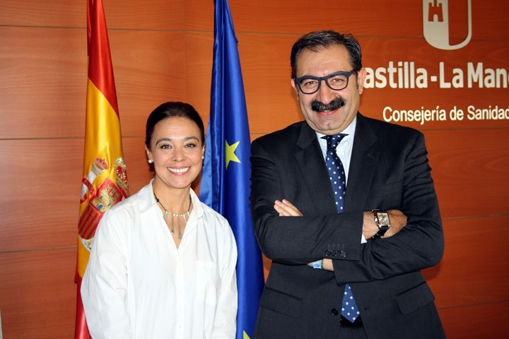 REUNION CONSEJERO SANIDAD