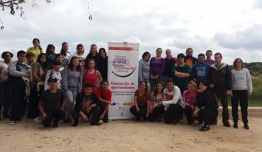 Encuentro multiaventura de jóvenes del Plan de Empleo de Cruz Roja para mejorar habilidades aplicables al ámbito laboral.