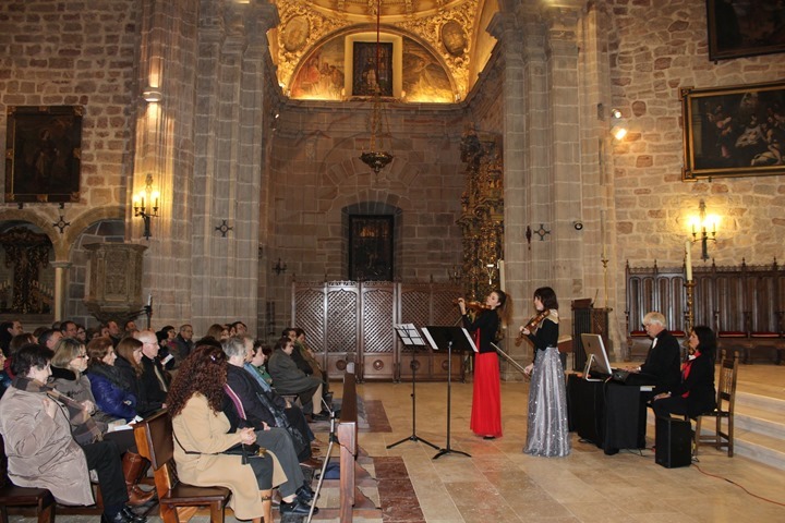 concierto familia Hatch