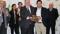 La diputación reconoce el trabajo de agricultores y ganaderos en la tradicional comida navideña de ASAJA