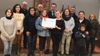 Las asociaciones Asmicrip y Zaragüelles reciben el dinero de las iniciativas solidarias impulsadas por colectivos locales y el Ayuntamiento de Campo de Criptana