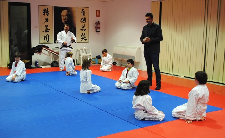 ESCUELA JUDO