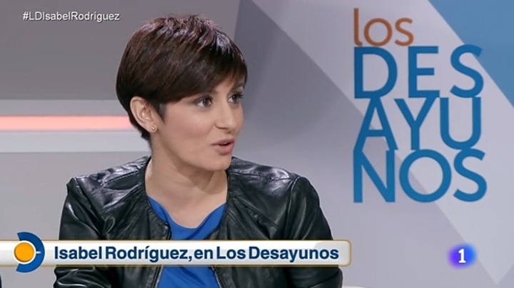 IMAGEN DE ISABEL RODRIGUEZ EN LOS DESAYUNOS DE TVE3