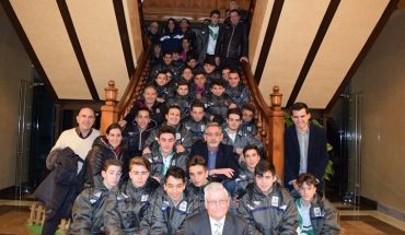 El alcalde recibió a las selecciones autonómicas que juegan en Valdepeñas el Campeonato de España de Fútbol Sala Sub-16