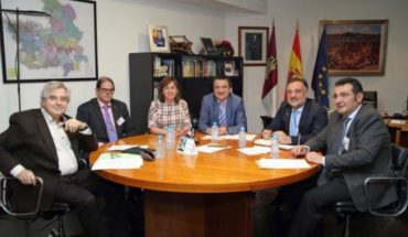 El Gobierno regional apuesta por los ingenieros agrónomos para renovar y modernizar la Administración regional