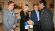 El gobierno regional entrega 15 viviendas de protección pública en Caudete, Albacete