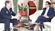 El presidente de la Diputación ha recibido a Miguel Rufino Méndez, nuevo comisario de la Policía Nacional