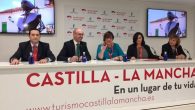 Lucas-Torres presenta en FITUR a los touroperadores asiáticos los nuevos proyectos turísticos de Campo de Criptana bajo el concepto de “turismo inteligente”