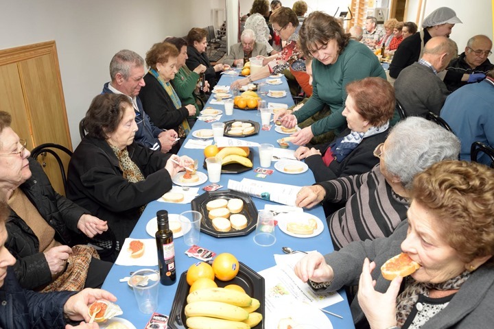 20170207_Charla-desayuno saludable mayores03_AdeAlba