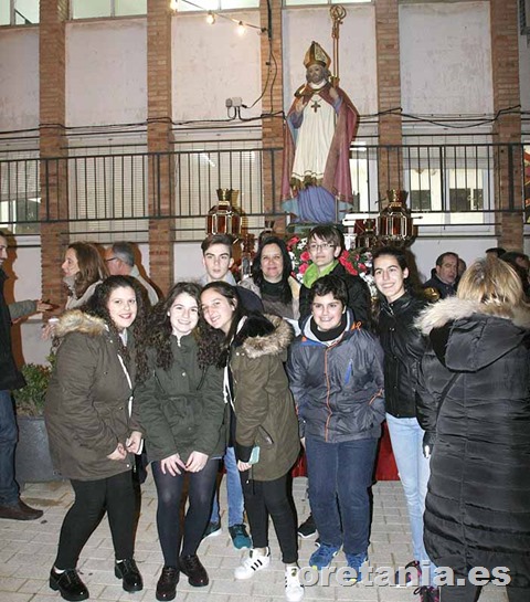 Es de destacar la alta presencia de jóvenes en la celebración de San Blas en Argamasilla de Calatrava