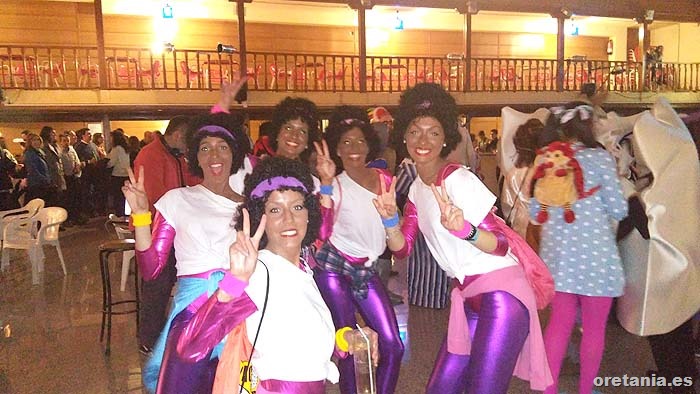 Grandes dosis de imaginación y buen humor, en la celebración del primer gran Baile Concurso del Carnaval rabanero 04