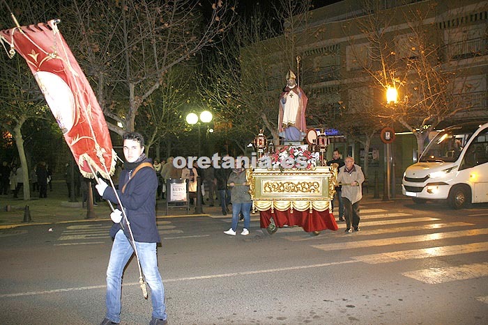 Otro momento de la procesión de San Blas por las calles de Argamasilla de Calatrava