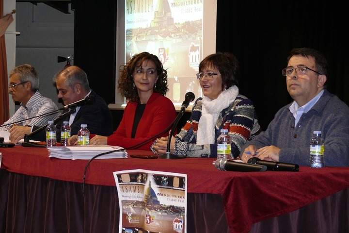 asamblea floclore