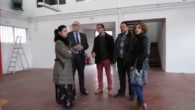 El Ayuntamiento de Manzanares colabora con el IES Azuer en la rehabilitación de un espacio de usos múltiples