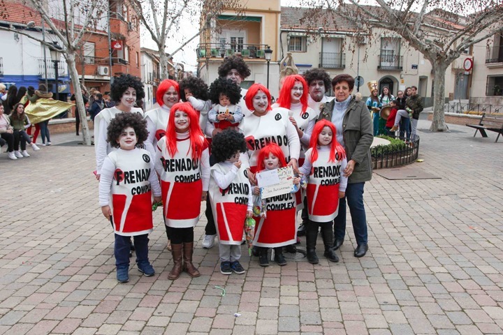 Primer premio grupal concurso disfraces Porzuna