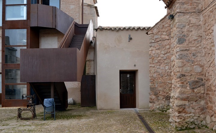 casa anexa torreon salida al patio