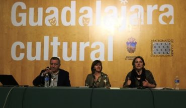 La directora del Instituto de la Mujer ha presentado la conferencia “Neoliberalismo sexual: la mercantilización de los cuerpos”