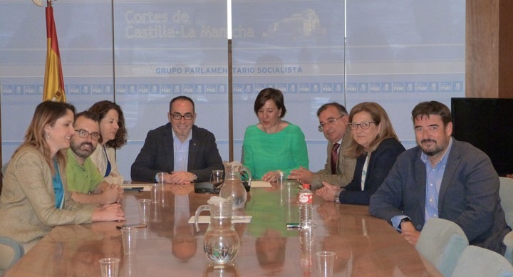 170508-reunión-PSOE-Cortes-CLM