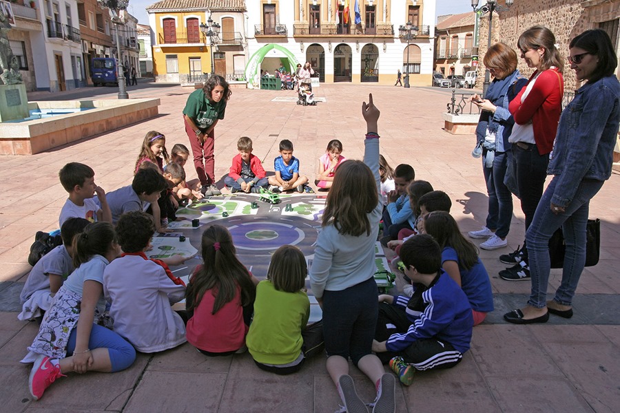 Simulando el recorrido del vidrio recogido de los contenedores