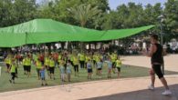 El Ayuntamiento facilitó una sesión magistral de zumba, con Yolanda Molina, en el Jardín Municipal de Almodóvar del Campo