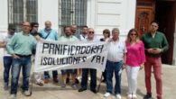 La alcaldesa de Tomelloso muestra su apoyo a los trabajadores de la Panficadora